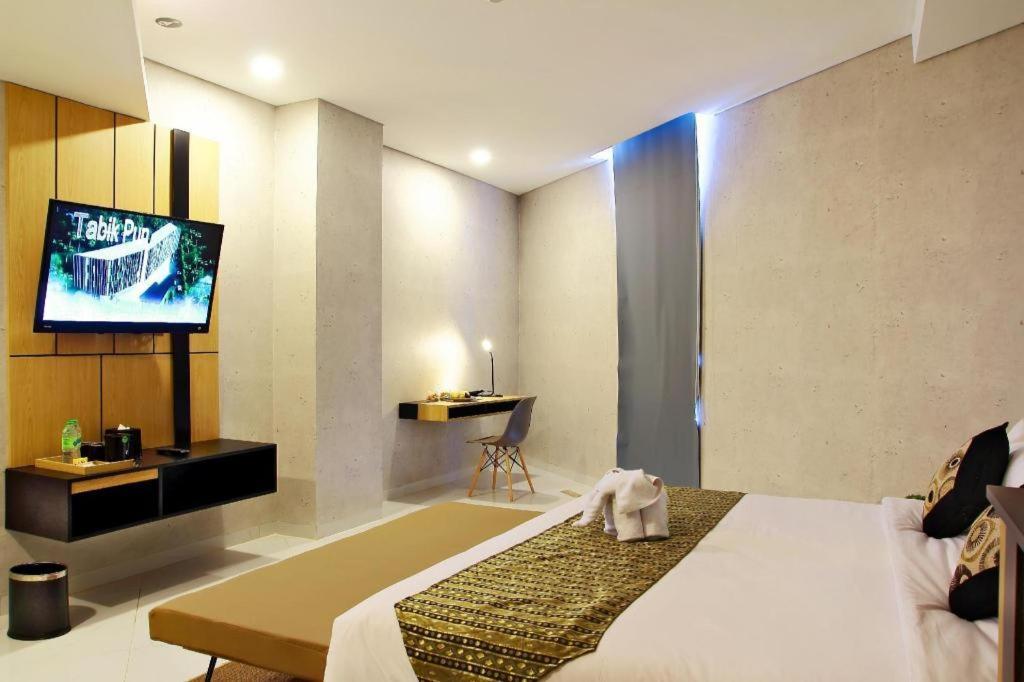บีบีซี โฮเต็ล ลัมปุง บันดาร์ชายา Hotel Gunungsugih ภายนอก รูปภาพ