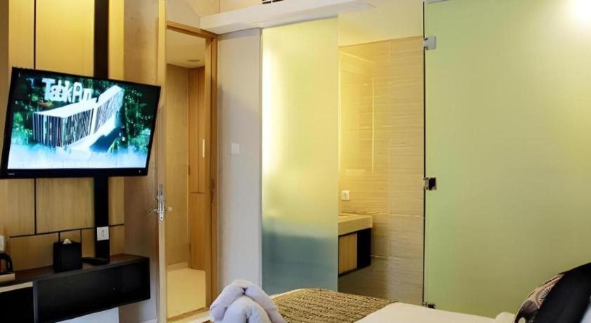 บีบีซี โฮเต็ล ลัมปุง บันดาร์ชายา Hotel Gunungsugih ภายนอก รูปภาพ