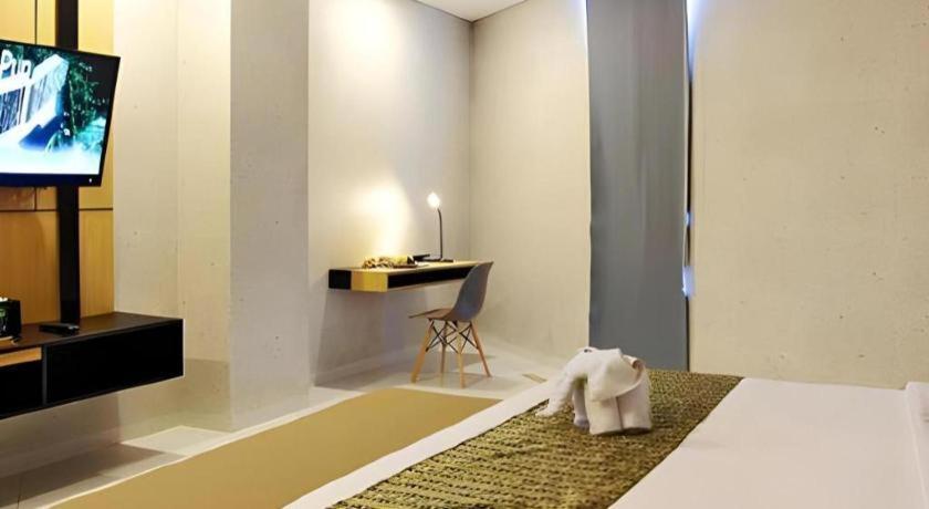 บีบีซี โฮเต็ล ลัมปุง บันดาร์ชายา Hotel Gunungsugih ภายนอก รูปภาพ