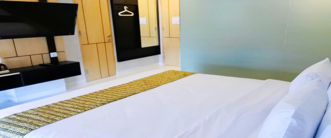 บีบีซี โฮเต็ล ลัมปุง บันดาร์ชายา Hotel Gunungsugih ภายนอก รูปภาพ